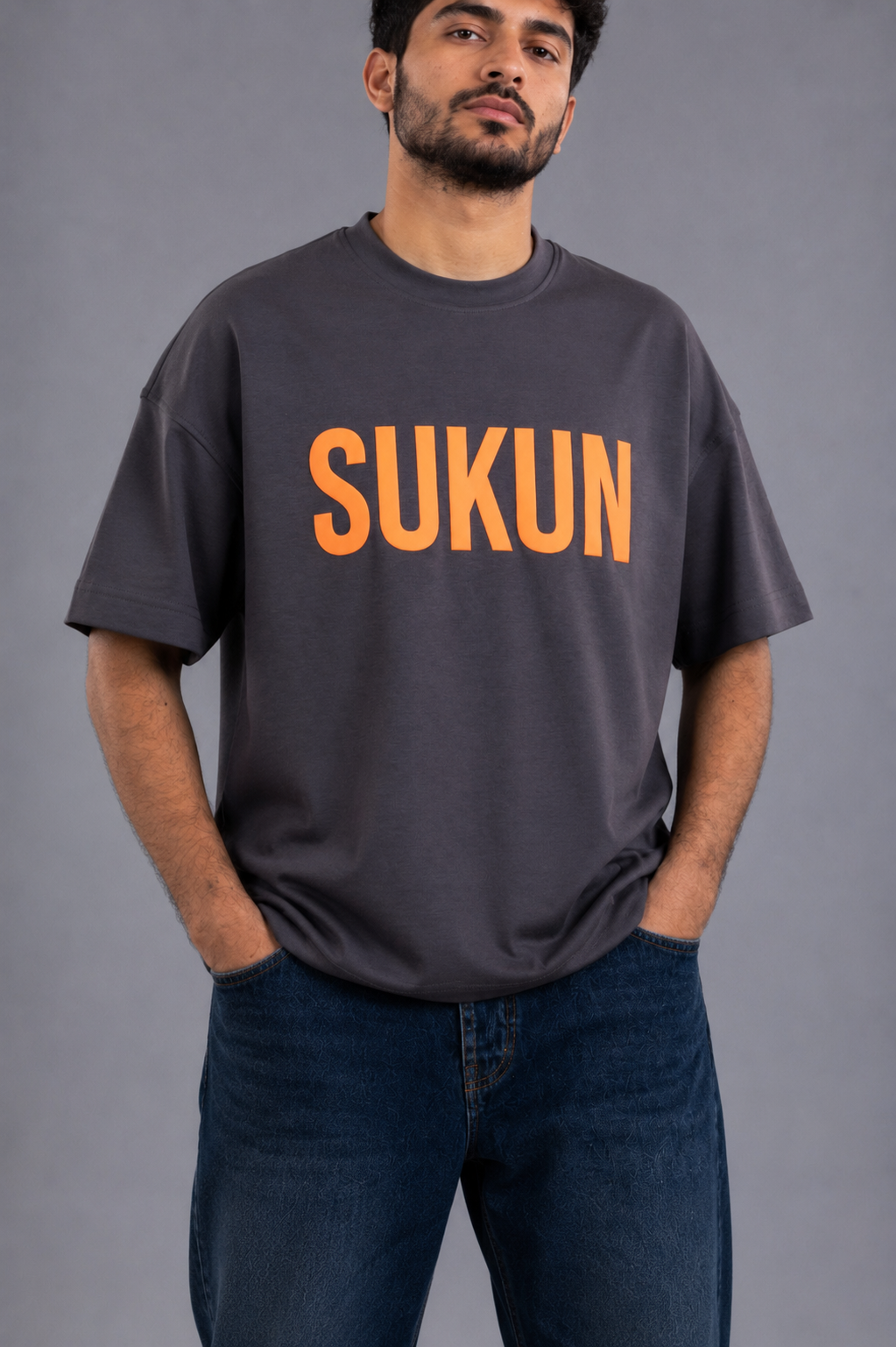 SUKUN Tee — Anthracite-Dark Grey